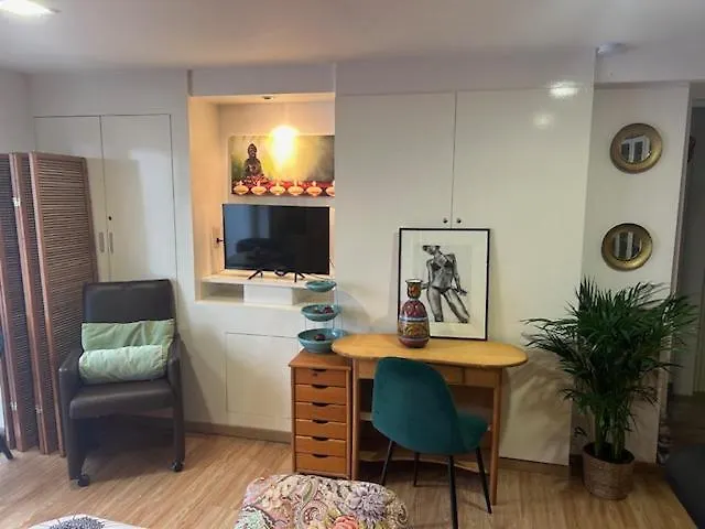 Homestay Love Zen Room Atomium Et Palais De L'Exposition Brussels Belgium