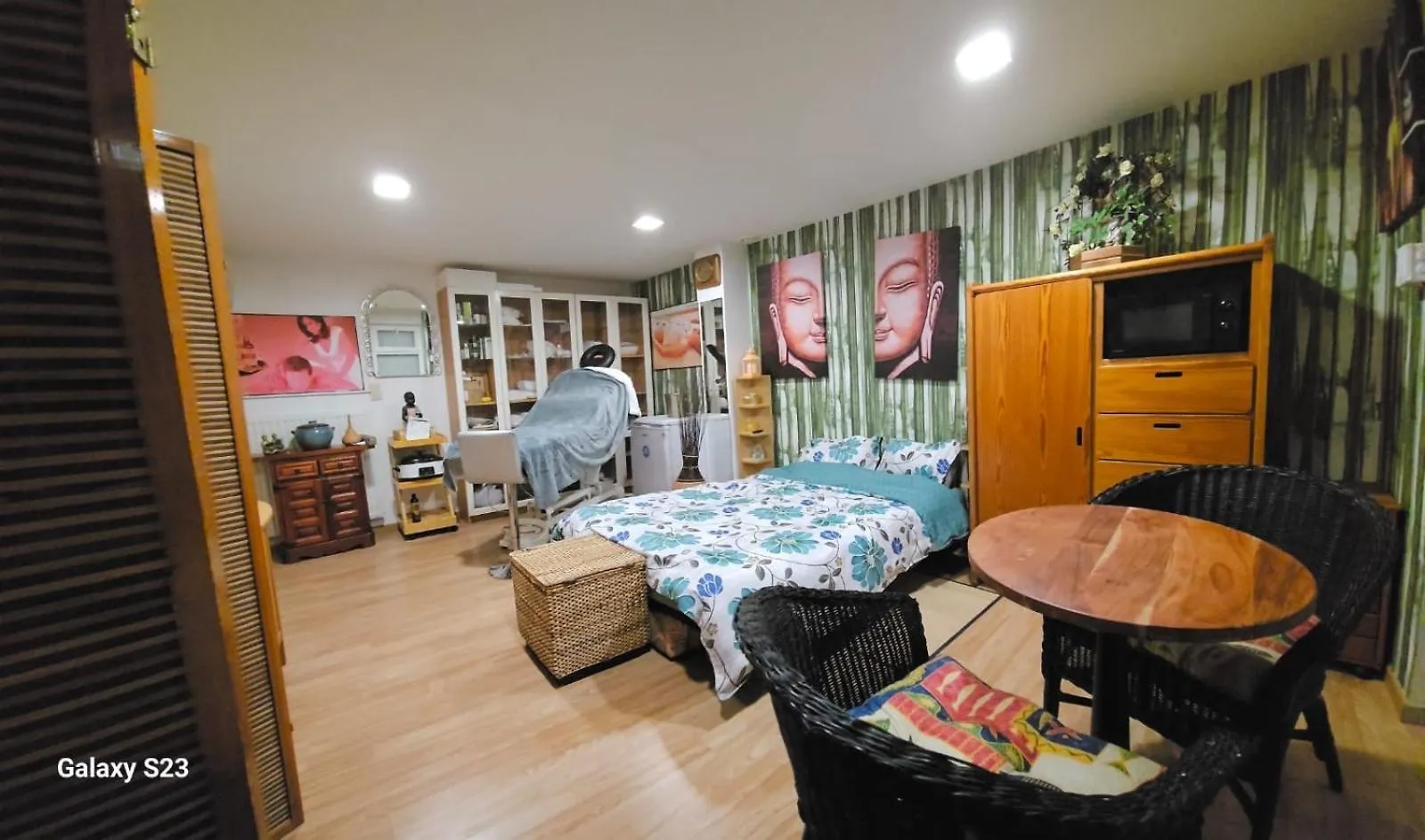 Homestay Love Zen Room Atomium Et Palais De L'Exposition Brussels
